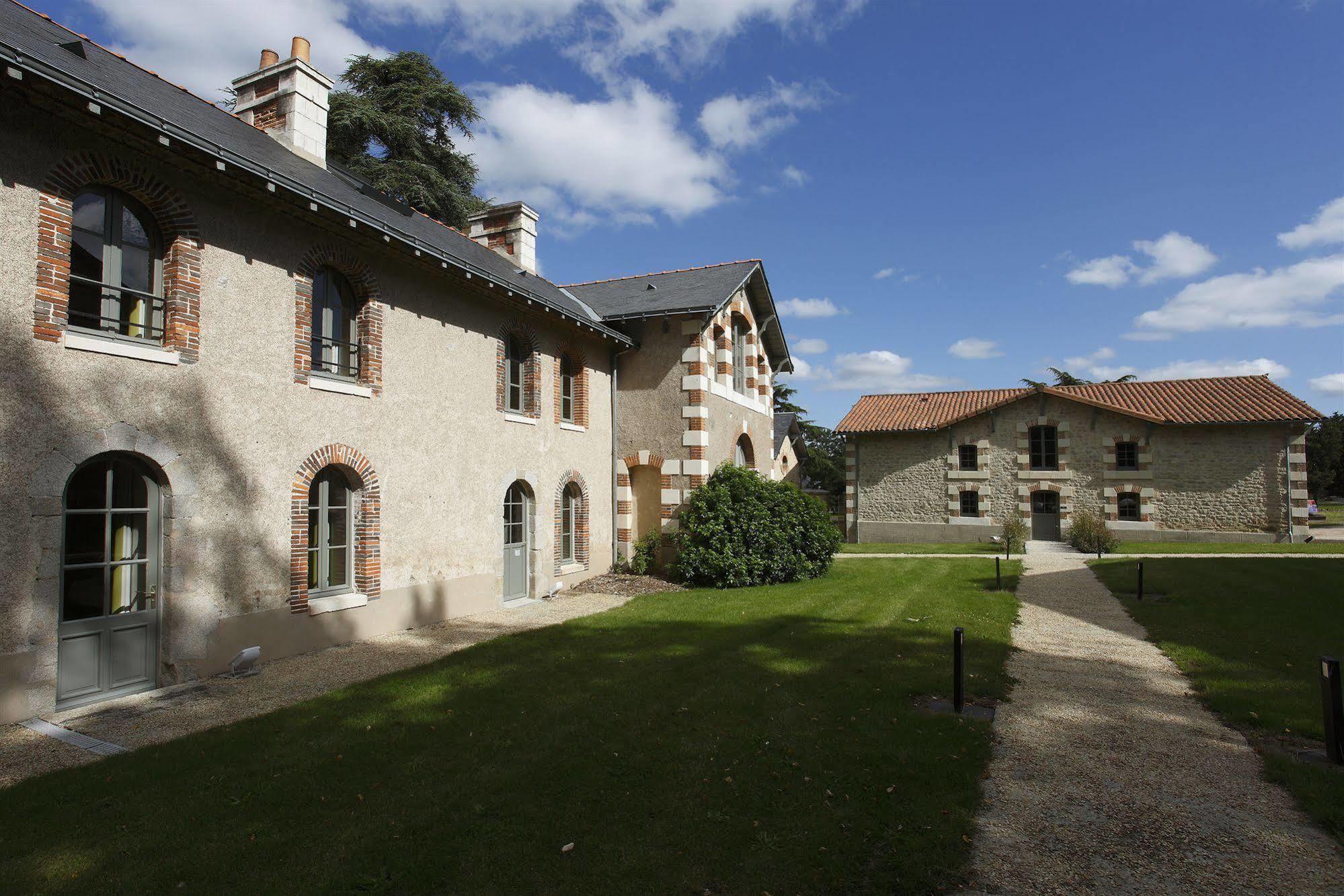 Hotel Chateau De La Barbiniere Saint-Laurent-sur-Sèvre Exteriér fotografie